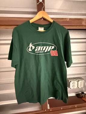 Vintage Dale Earnhardt Jr. #88 Amp Energy NASCAR Racing T-Shirt Green Mens Size